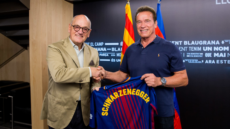 Sentuhan Hollywood di Camp Nou