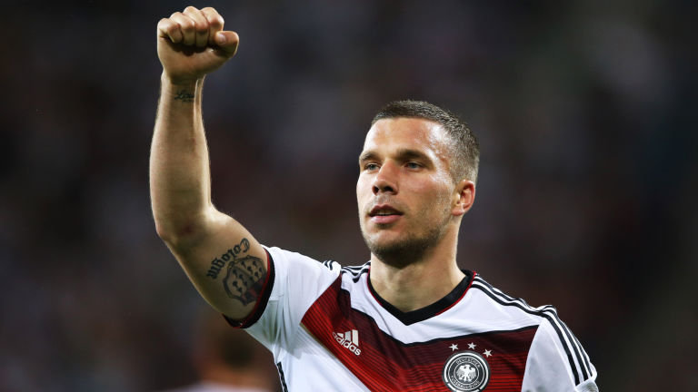 Lukas Podolski Gantung Sepatu dari Timnas Jerman